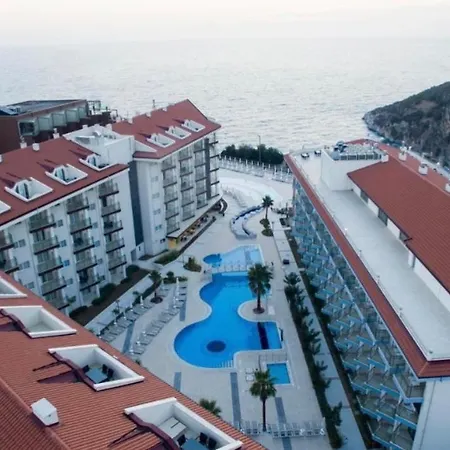 Appartement Ramada & Suites By Wyndham